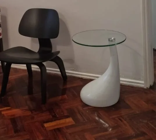 Lote 1 de Muebles de Estilo y Decoración para el Hogar